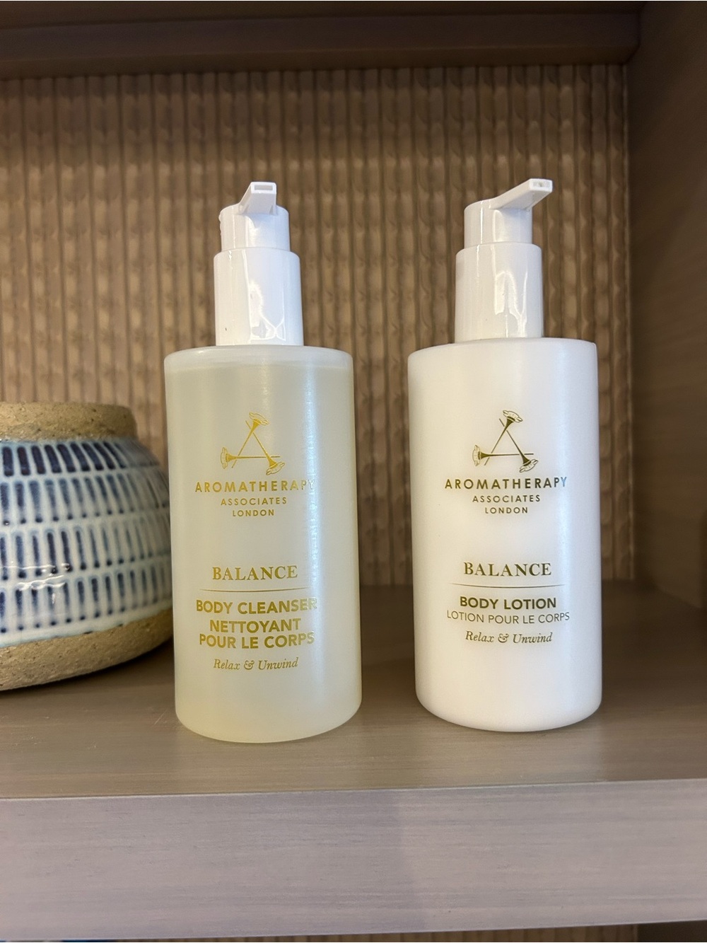 Aromatherapy Associates Balance Body Cleanser & Body Lotion - New set